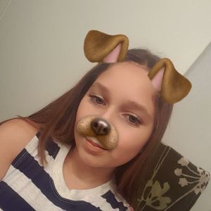 Meet your Posher, Alexia